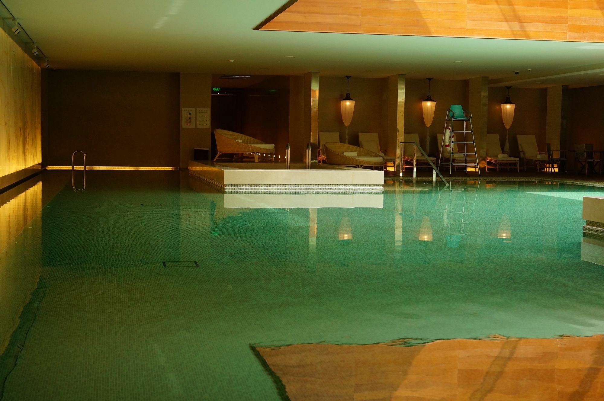 Grand Hyatt Chengdu Hotell Exteriör bild